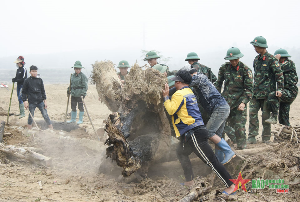 Điện Biên: Hơn 700 người cải tạo mặt bằng bị thiệt hại do thiên tai